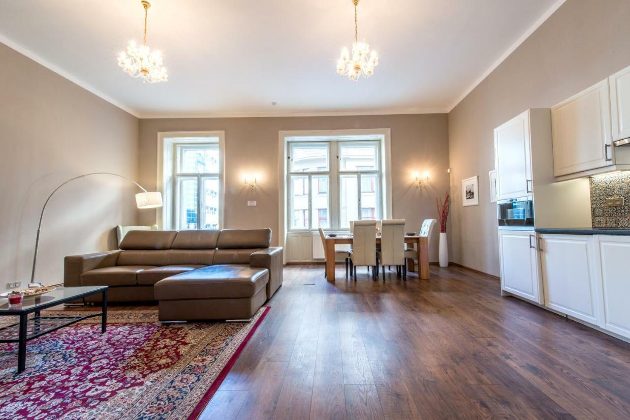 ✰Downtown Grand Apartment - Old Town Top Location✰ Praga Exterior foto