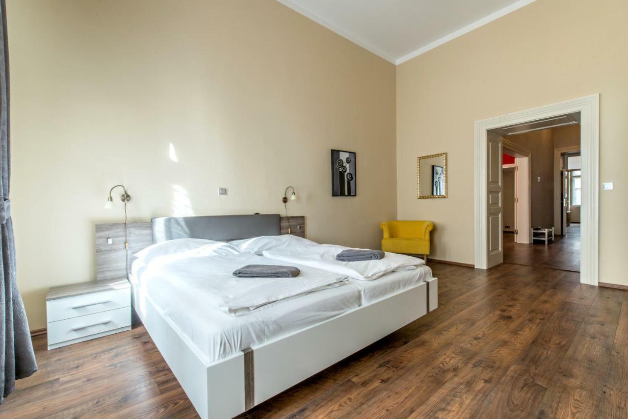 ✰Downtown Grand Apartment - Old Town Top Location✰ Praga Exterior foto
